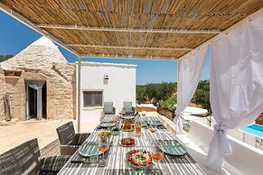 2495 Trullo I Tre Fichi by Perle di Puglia