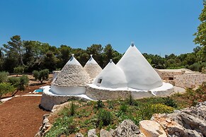 2495 Trullo I Tre Fichi by Perle di Puglia