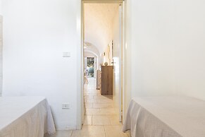 2788 Masseria La Cazzigna by Perle di Puglia