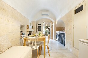 2788 Masseria La Cazzigna by Perle di Puglia