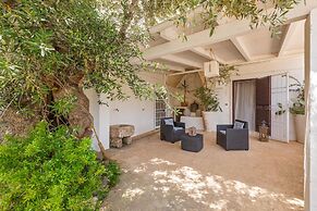 2788 Masseria La Cazzigna by Perle di Puglia