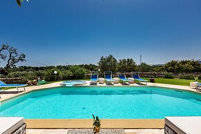 2788 Masseria La Cazzigna by Perle di Puglia