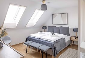 E-64 Duplex-3BDR apartment with Sky roof-Zurich West