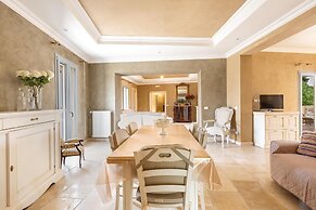 3061 Maison Lina by Barbarhouse