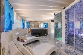 1836 La Perla Bianca Luxury Spa by Perle di Puglia