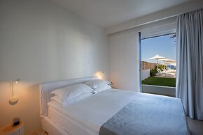 Akrogiali Beach Hotel Apartments