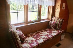 A Touch of Country Bed & Breakfast