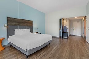 Tru by Hilton Gastonia