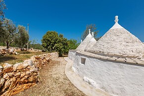 2526 Trullo Limone by Perle di Puglia