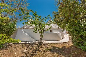 2526 Trullo Limone by Perle di Puglia