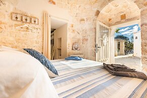 2526 Trullo Limone by Perle di Puglia