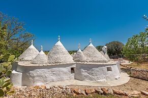 2526 Trullo Limone by Perle di Puglia