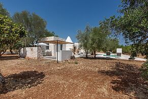 2499 Trulli La Meringa by Perle di Puglia