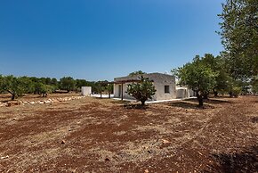 2499 Trulli La Meringa by Perle di Puglia