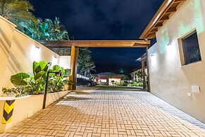 Anoa Maresias Studios