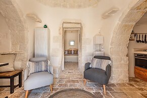 2456 Trullo Venti by Perle di Puglia