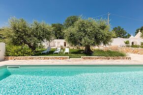 2410 Tenuta dei Fragni by Perle di Puglia