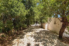 2410 Tenuta dei Fragni by Perle di Puglia