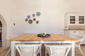 2410 Tenuta dei Fragni by Perle di Puglia