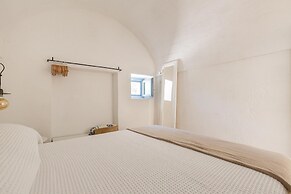 2410 Tenuta dei Fragni by Perle di Puglia