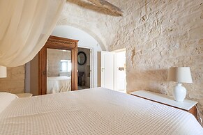 2410 Tenuta dei Fragni by Perle di Puglia