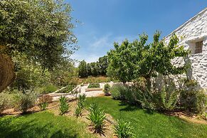 2410 Tenuta dei Fragni by Perle di Puglia