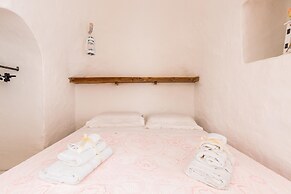 2985 Trullo tra gli Ulivi by Barbarhouse