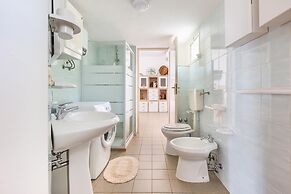 2985 Trullo tra gli Ulivi by Barbarhouse