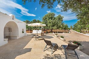 2985 Trullo tra gli Ulivi by Barbarhouse