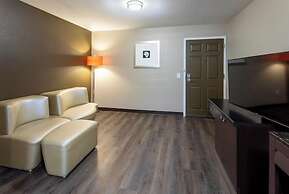 GrandStay Hotel & Suites - Waunakee