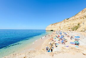 The Little Paradise With Sea Views