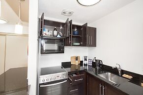 One Bedroom Unit With in Suite Laundry and Parking