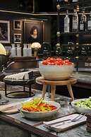 Radisson Collection Hotel, Santa Sofia Milan