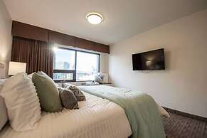 Luxury One Bedroom Suite