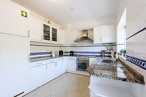 Amazing Apartment in Albufeira