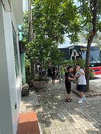 Hanoi Airport Suites Hostel & Travel