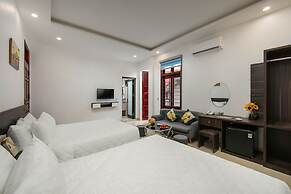 Hanoi Airport Suites Hostel & Travel