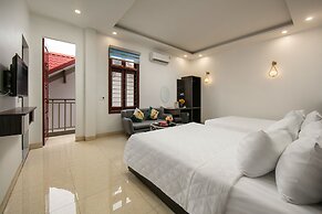 Hanoi Airport Suites Hostel & Travel