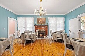 The Steamboat Inn
