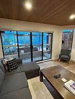 Ironwoods Blueberry Hill by Whistler VR