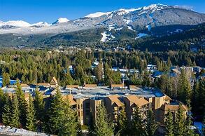 Ironwoods Blueberry Hill by Whistler VR