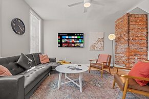 Spacious & CentralGetaway QueenBeds