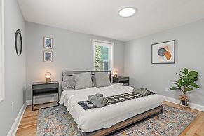 Spacious & CentralGetaway QueenBeds