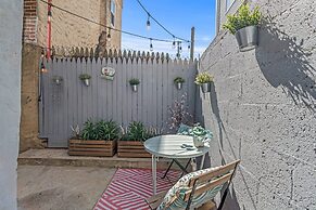 Spacious & CentralGetaway QueenBeds