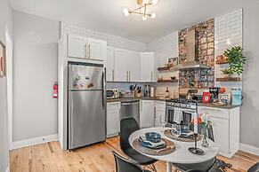 Spacious & CentralGetaway QueenBeds