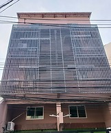 OYO 75416 Rama3 Sunrise Hostel