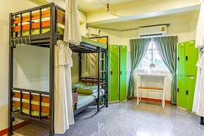 OYO 75416 Rama3 Sunrise Hostel