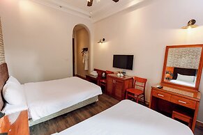 Super OYO Capital O 1173 Le Grand Hanoi Hotel - The Ruby