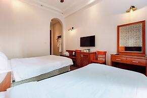 Super OYO Capital O 1173 Le Grand Hanoi Hotel - The Ruby