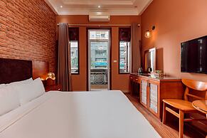 Super OYO Capital O 1173 Le Grand Hanoi Hotel - The Ruby